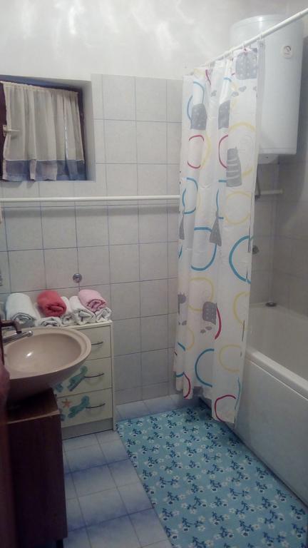 Guesthouse Filepi 塞尼 外观 照片
