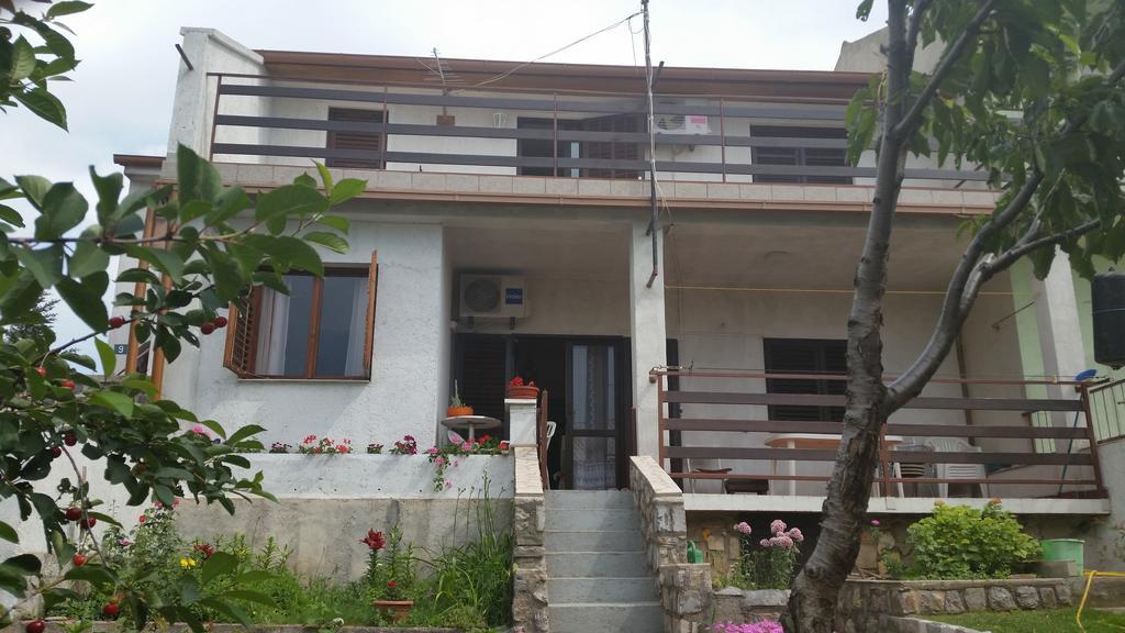 Guesthouse Filepi 塞尼 外观 照片